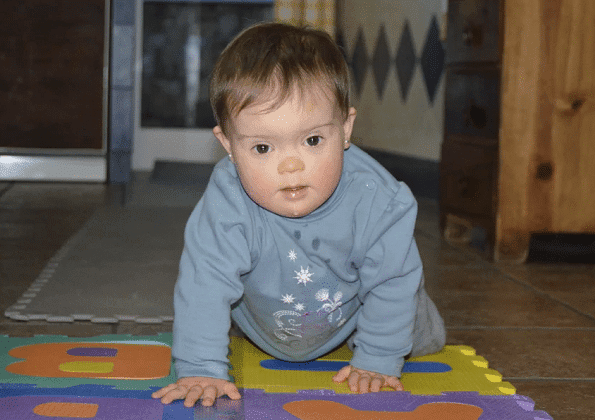 downs-syndrome-trisomy21-sofia-begins-creeping